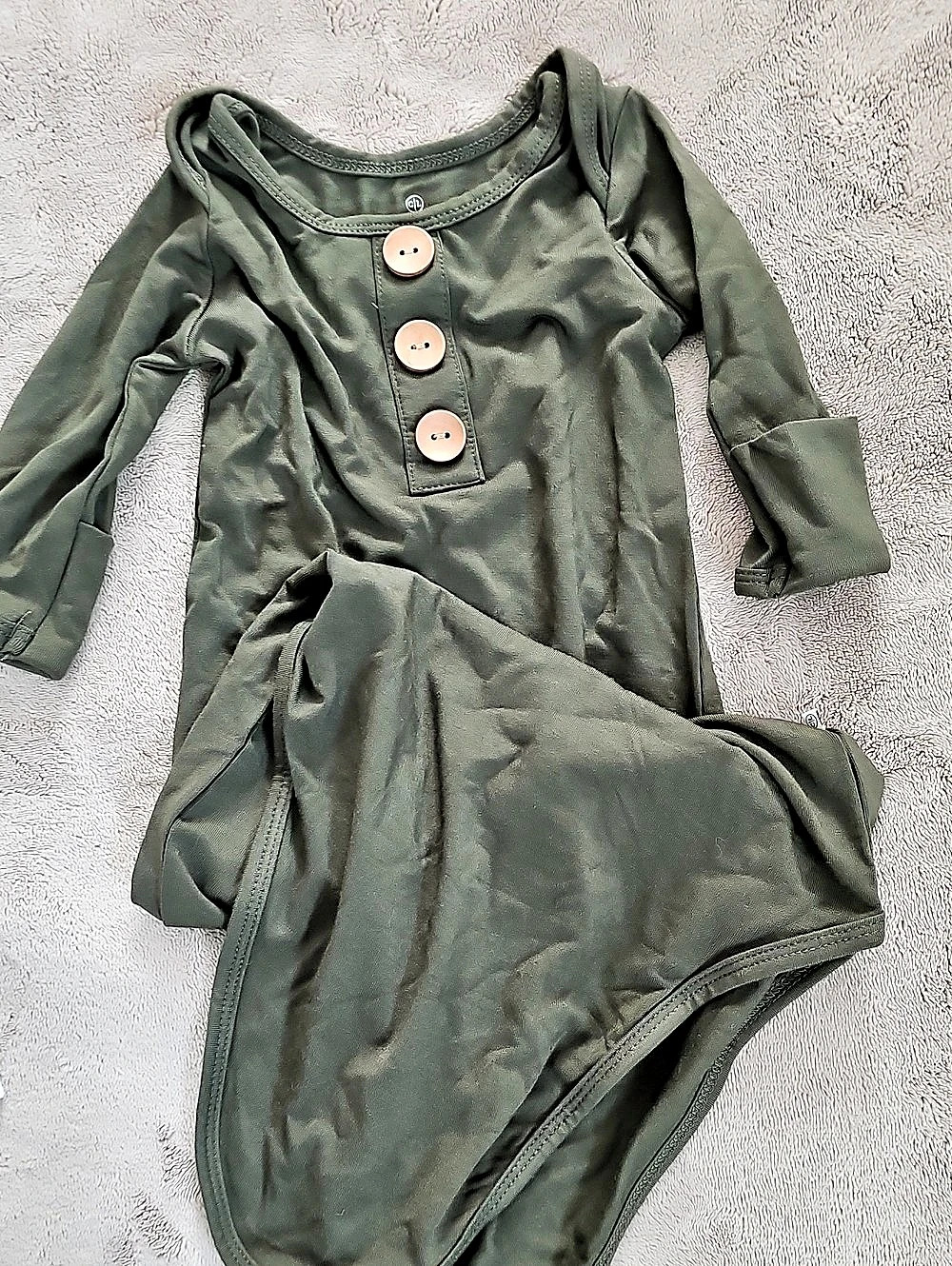 Caden Lane Bamboo Baby Knot Gown & Hat | Solid Olive Footie